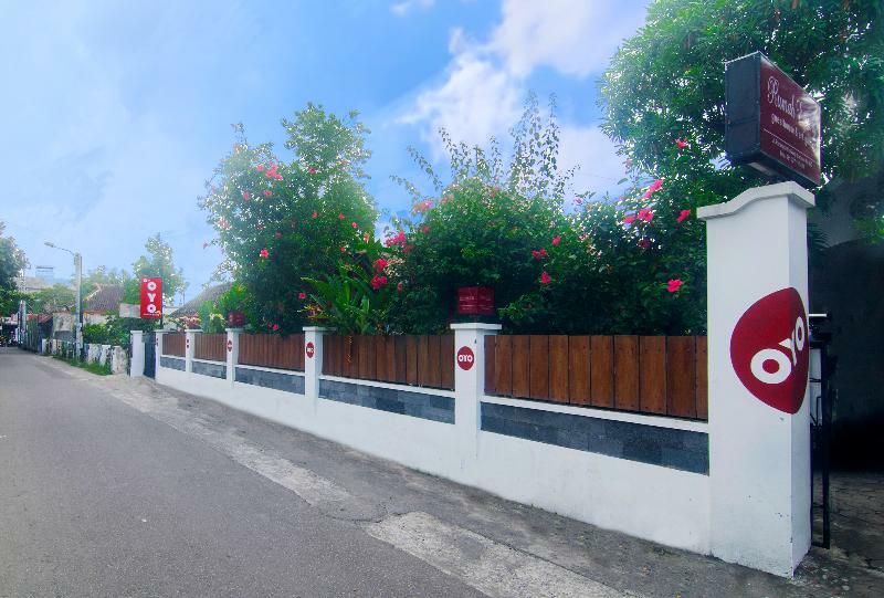 Hotel Oyo 287 Rumah Eyang Near Rsud Kota Jogyakarta Zewnętrze zdjęcie
