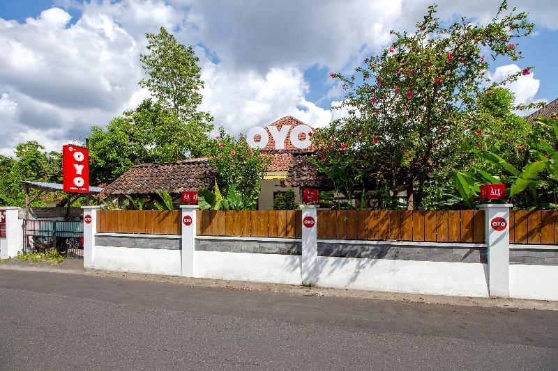 Hotel Oyo 287 Rumah Eyang Near Rsud Kota Jogyakarta Zewnętrze zdjęcie
